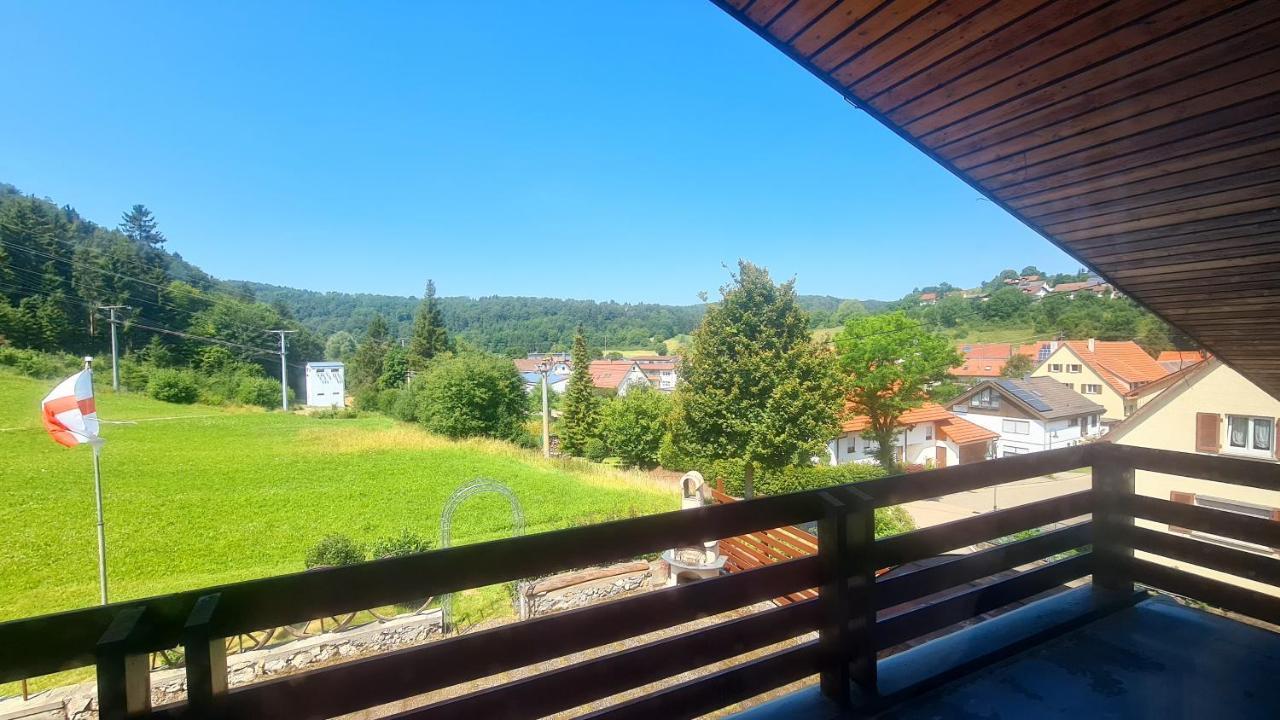 Ferienhaus Waldblick Sonnenbühl Екстериор снимка